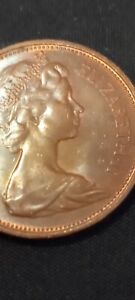 "RARE" Vintage, Coin, 2 New Pence D.G.REG.F.D.  1971  Elizabeth II.