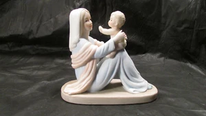 Vintage NWT Sanmyro Mary Baby Jesus Firgurine Japan Bisque Ceramic - Imagen 1 de 9