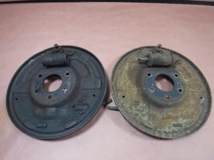 Jeep Cj5 Cj7 76-78 AMC 20 11" Drum Brake Backing Plates Factory OEM Free Ship - Foto 1 di 8