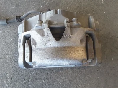 Pinça de passageiros dianteira XC70 compatível com 08-16 VOLVO 70 SERIES 291570 - Imagem 1 de 4