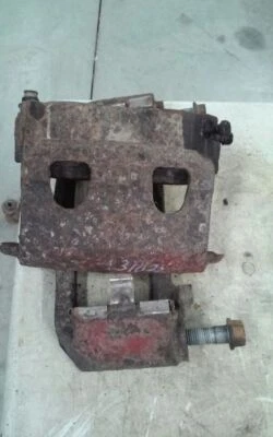 Pinza delantera derecha pasajero para camioneta Ford E250 99-07 386600 Foto 1 de 4