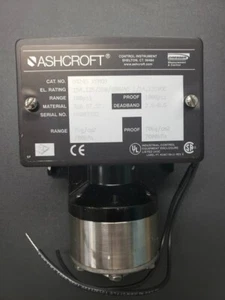 Ashcroft Dresser B424S XFM G9 Pressure Switch 100PSI - Picture 1 of 2