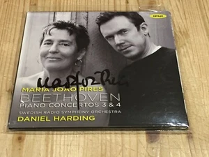 Signed by MARIA JOAO PIRES Beethoven Piano Concertos 3 & 5 ORIG ONYX CD Signiert - Bild 1 von 2
