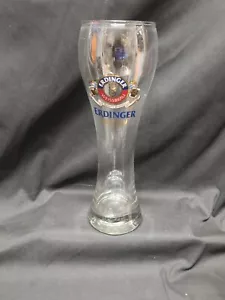 Vaso de cerveza Erdinger Weissbrau alto Pilsner .5L Alemania 9 3/4" - Imagen 1 de 3