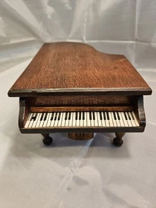 Beautiful Vintage Wood Piano Music Box Jewelry Holder Working - Picture 1 of 10
