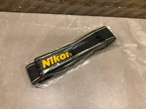 Nikon AN-DC1 Camera Shoulder strap for SLR F100 N80 FM2 F3 FG D3400 D7200 D90 - Picture 1 of 4