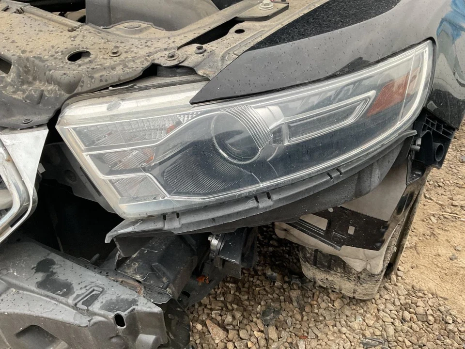 Driver Left Headlight Limited Halogen Fits 15-19 TAURUS 1769013 - Image 1 of 1