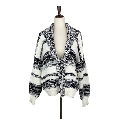 Suéter 360 Para Mujer Rayas ANNIE Cárdigan Botón Suéter Talla Mediana Foto 1 de 4