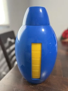 ThinkGeek - Capcom - Mega Man - Mega Buster Replica - Tested LEDs & Sound Works - Picture 1 of 8