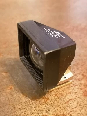 Vintage Russian KMZ 2 cm Finder for 24x36mm or 6x9cm Film or Digital cameras - Image 1 of 4