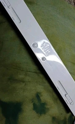 Nintendo Wii y Wii U Amplia Gama Inalámbrica Ultra Sensor Bar Blanco PowerA Foto 1 de 3