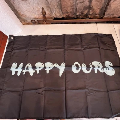 Banner Happy Ours Foto 1 de 3