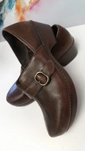 Dansko Solstice Split Toe Womens Clogs Leather Nursing Sz 40 Buckle Strap 9.5-10 - Picture 1 of 8