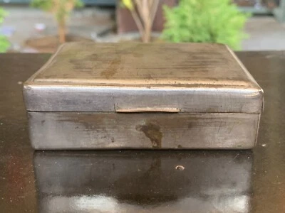 Caja de cigarrillos de plata alemana hecha a mano vintage del siglo XIX caja de tuercas de betel Foto 1 de 4