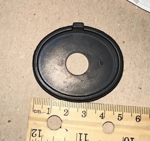 *1EA OEM HONDA IN CAP RUBBER FITS TRX90 17218-HF7-000 (Y3030) - Picture 1 of 5