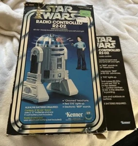 Vintage 1977 Kenner Star Wars funkgesteuert R2-D2 mit Fernbedienung & Box - Bild 1 von 5