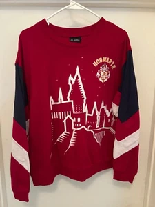 Harry Potter Juniors Large (L) Hogwarts Sweater Red WIZARDING WORLD TM - Picture 1 of 4
