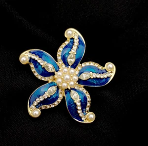 Art Deco Style Vintage Enamel Blue Starfish Pearls Brooch Badge Pin Gift - Picture 1 of 7