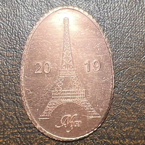 Karneval Doubloon Token - NYX Eiffelturm in rosa Farbe - datiert 2019 - Bild 1 von 2