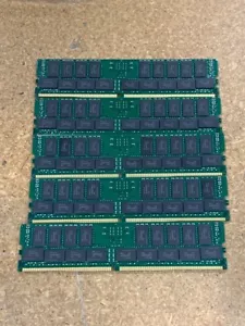 SK Hynix 32GB PC4-2400T-RB1 DDR4 ECC Reg 2Rx4 Enterprise Server RAM Kit 2x32GB - Picture 1 of 2