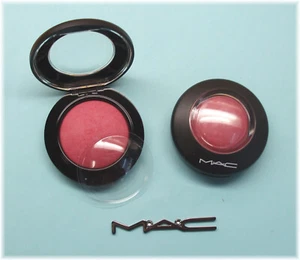 2 New MAC Mineralize Blush in Happy-Go-Rosy - .14 oz/4 g - Picture 1 of 2