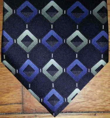 Corbata Kilburne & Finch Seda Negro Azul Plata Conexión Desgarradora Nueva en Caja t4093  Foto 1 de 4