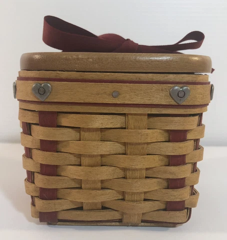 Longaberger 2002 Small Sweetest Gift Sweetheart Basket With Lid & Protector Cover