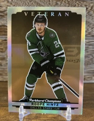 2022-23 Parkhurst Champions #137 Roope Hintz - Gold Rainbow Parallel - Image 1 of 3