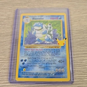 Blastoise 2/102 Celebraciones: Colección Clásica Holo - Casi Como Nuevo - Imagen 1 de 5