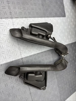 Воздухозаборные коллекторы/трубы Ducati 749 S боковые L&R - Изображение 1 из 3