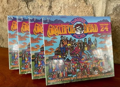 NEW #’d Grateful Dead DAVE'S PICKS Volume 24 1972 Berkeley Community Theatre CA - Image 1 of 4