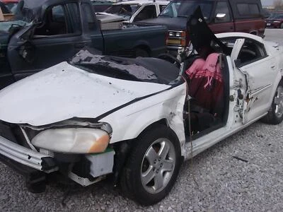 Conjunto de transmisión automática usado se adapta a: Dodge Stratus AT Sdn 2002 2,7 grado A Foto 1 de 4