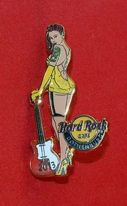 Hard Rock Cafe Pin - GOTHENBURG HOT 2013 BURLESQUE SEXY GIRL SERIES ! LE200 - Picture 1 of 3