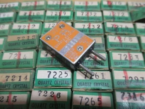 NOS FT-243 cristal (1) Petersen Z-2 40/10 mètres AM FM radio amateur - Photo 1/3