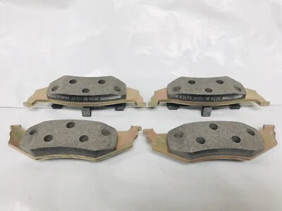 后盘式制动垫套装涡轮适用于克莱斯勒 300 米 PT CRUISER Bendix D658 全新 — 第 1/4 张图片