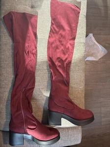 Women’s Thigh High boots size 8 1/2 Red Suede Chunky Heel, Side Zipper - Picture 1 of 5