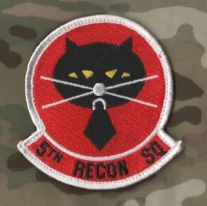 DRRACHE DAME HOHE HÖHE SPIONAGEFLUGZEUG U-2 SCHWARZ KATZE 5. AUFKLÄRUNG SQN vêlkrö ABZEICHEN - Bild 1 von 1