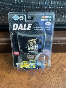 Dale Earnhardt 1986 Wrangler Monte Carlo Aerocoupe Windshield Wiper 1:64 3/12 - Picture 1 of 1