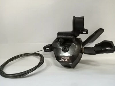 Shimano Deore XT SL-M8000IL Trigger Shifter 2/3 Speed Front Left - Image 1 of 4
