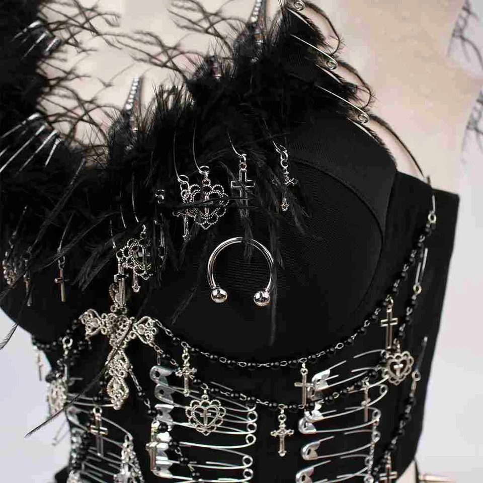 Prendedor E-Girls Y2K TOPS Harajuku Punk Rock Cruz Gótico Tanque Años 90 Grunge Emo Foto 1 de 4