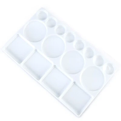 Royal & Langnickel Plastic Paint Mixing Palette with 16 Wells - Image 1 of 4