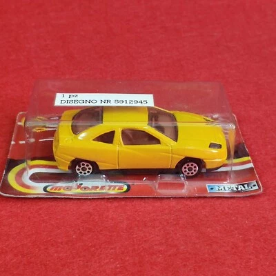 MAJORETTE VINTAGE MADE IN FRANCE SHOWBOX FIAT COUPE' 1:66 COUPE SERIE 230 GIALLA - Immagine 1 di 4