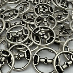 Italienisches Metall Knopf Gucci Look Antik Silber Oberfläche 13 mm 18 mm 23 mm Schaft - Bild 1 von 9