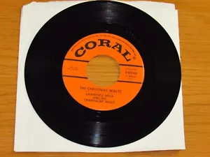 POP CHRISTMAS 45 RPM - LAWRENCE WELK - CORAL 61746 - "THE CHRISTMAS WALTZ" - Imagen 1 de 2