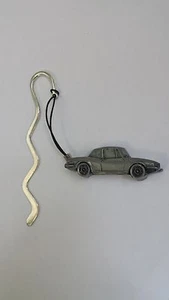 Triumph Stag Mk2 (top up) ref267 pewter effect car on curved bookmark with cord - Picture 1 of 1