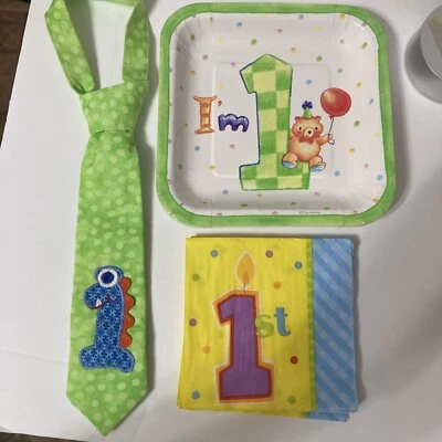 First Birthday Tie 8 Paper Plates And 8 Napkins - Изображение 1 из 4