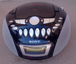 SONY CFD-E75 CD CASSETTE AM/FM RADIO TESTED WORKING CLEAN Y2K - Picture 1 of 5