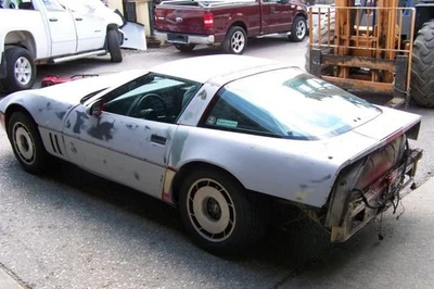 (LOCAL PICKUP ONLY) Rear Bumper Base Fits 84-90 CORVETTE 217151 - Image 1 of 4