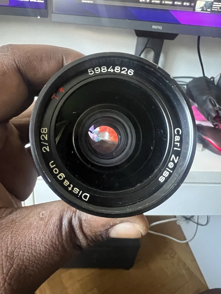 Zeiss Contax Yashica Distagon 28mm F2 West Germany - Photo 1/4