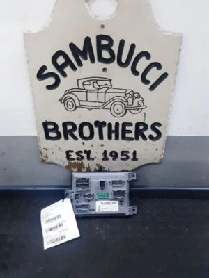 Mercedes Benz E400 (SW) 2017-2018 módulo de activación de señal: 2139005320 Foto 1 de 4